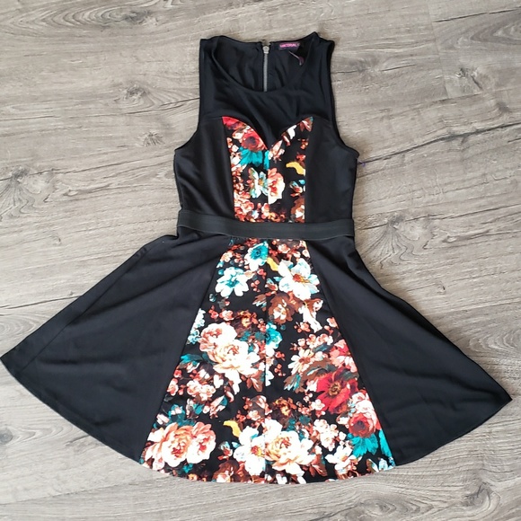 Material Girl Dresses & Skirts - Material Girl Black & Floral Illusion Dress sz S